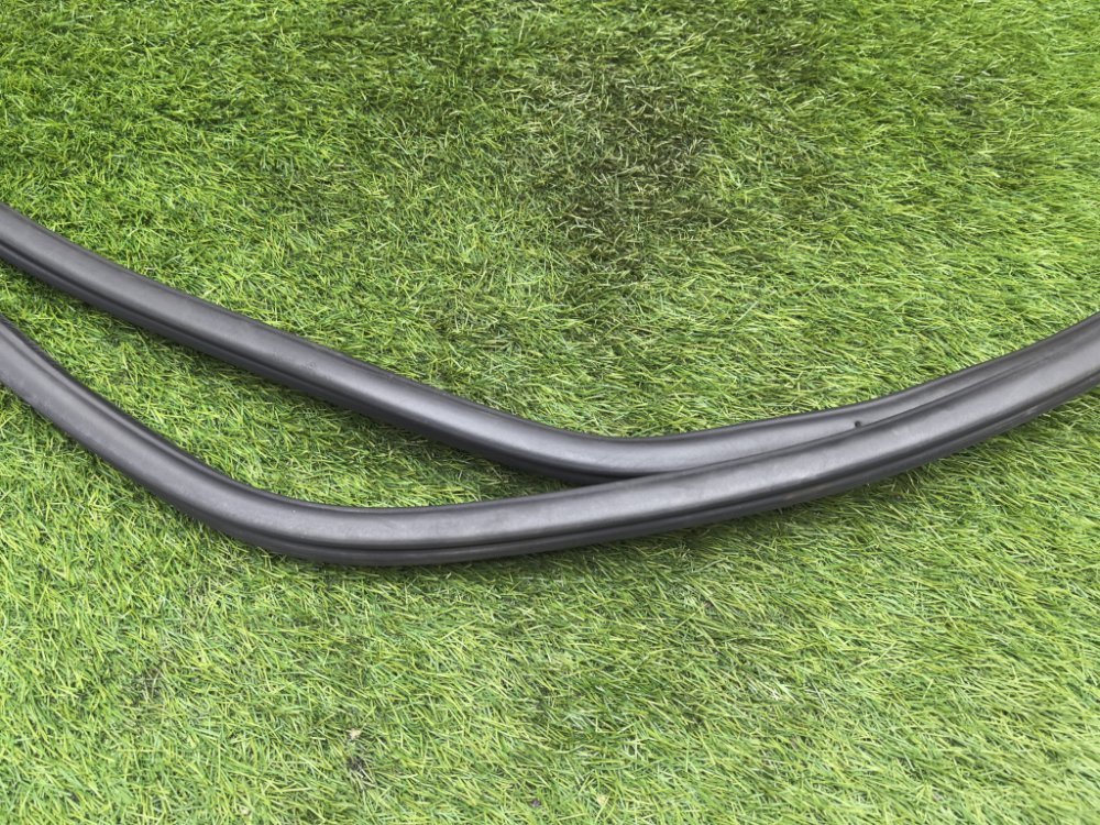 уплотнитель двери, 2000 рублей, Красноярск