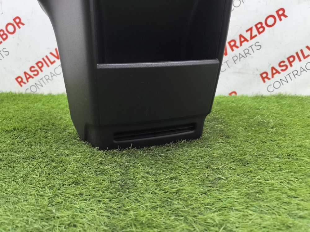 Консоль центральная, 5000 рублей, Красноярск