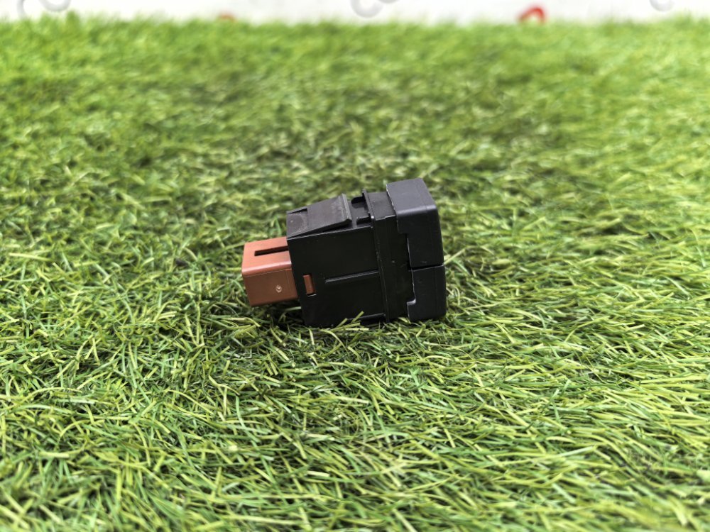 кнопка включения аварийной остановки, 1500 рублей, Красноярск