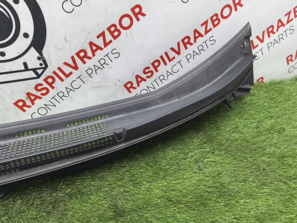 решетка, жабо под дворники, 8000 рублей, Красноярск