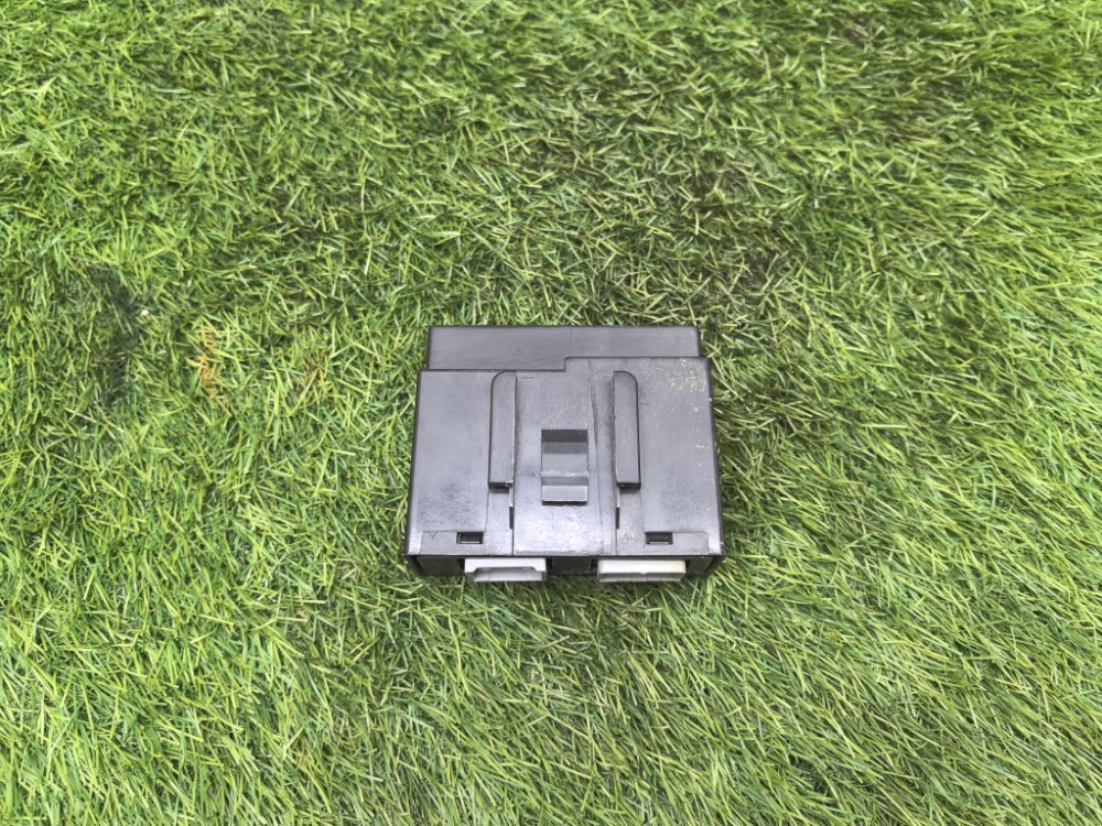 Блок управления зеркалами, 2000 рублей, Красноярск