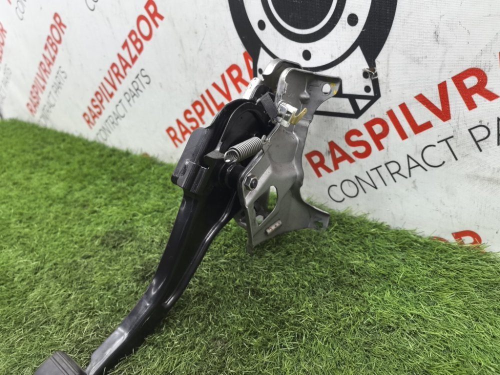 Педаль стояночного тормоза, 1500 рублей, Красноярск