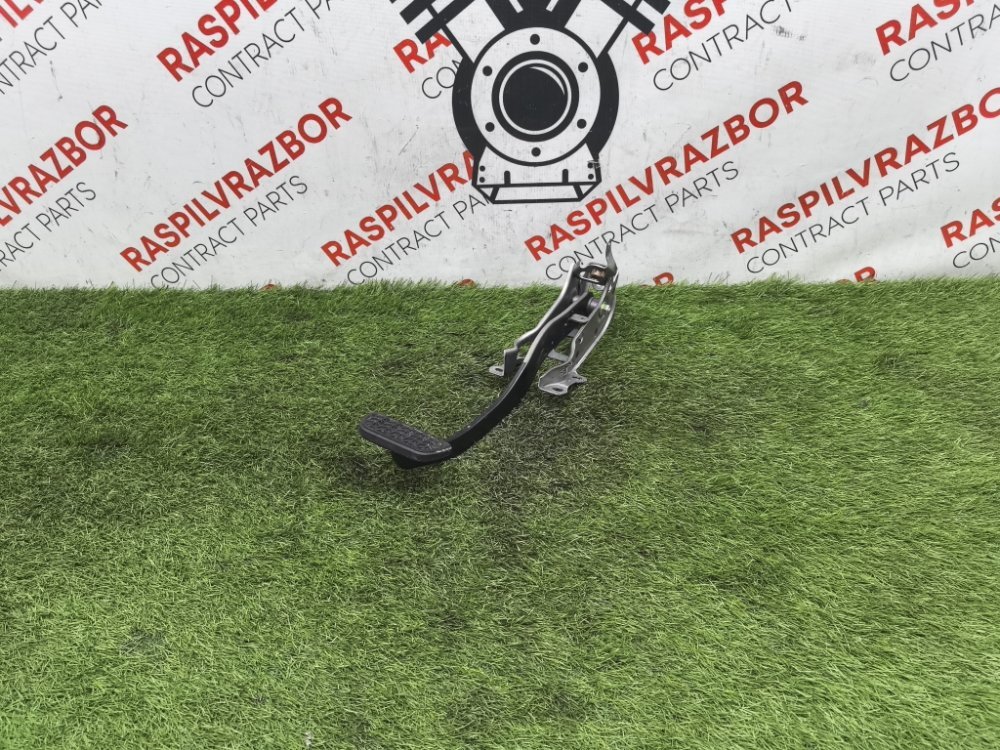 Педаль тормоза, 1500 рублей, Красноярск