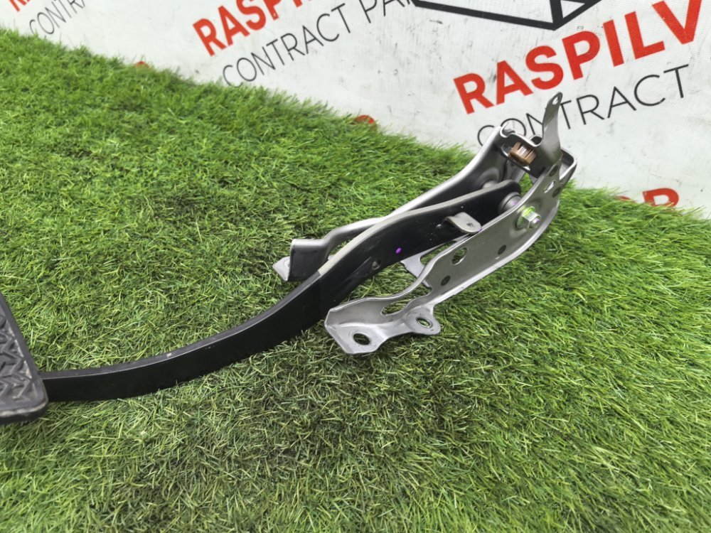 Педаль тормоза, 1500 рублей, Красноярск