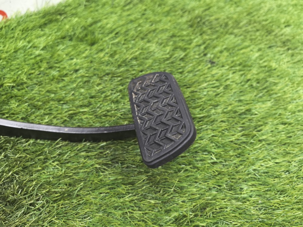 Педаль тормоза, 1500 рублей, Красноярск