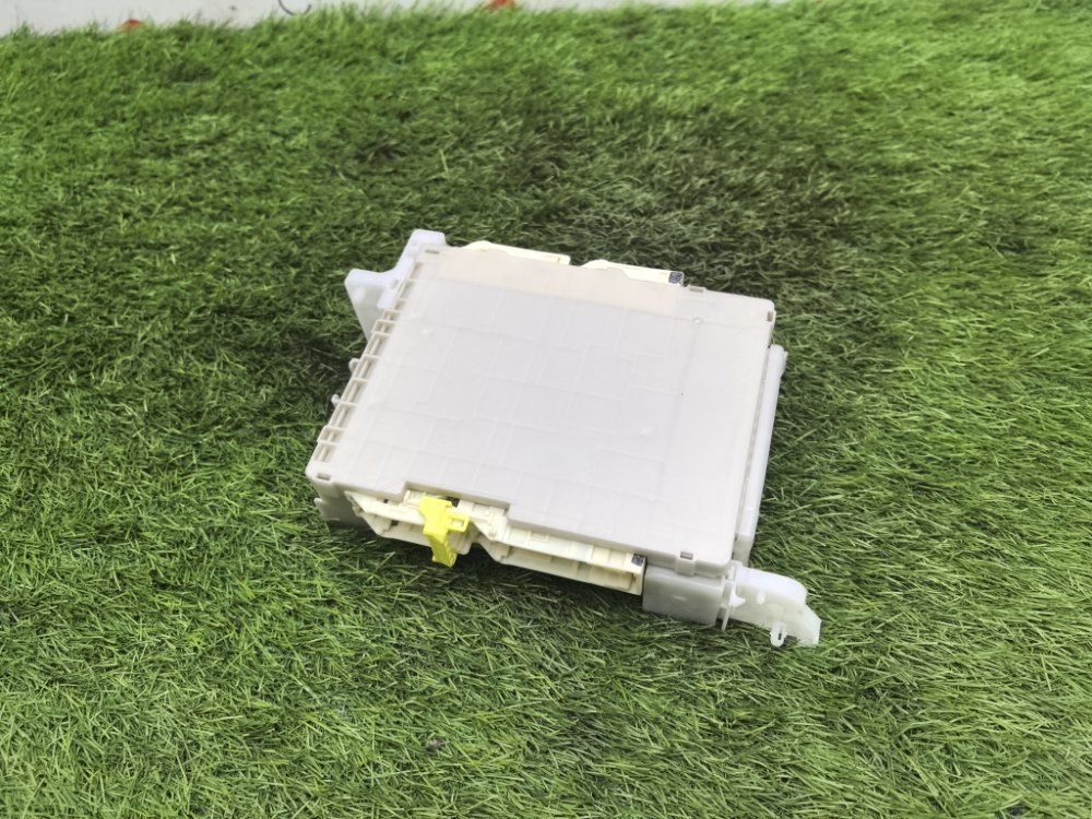 Блок предохранителей салонный, 5000 рублей, Красноярск