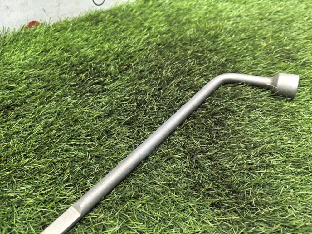 Ключ балонный, 600 рублей, Красноярск