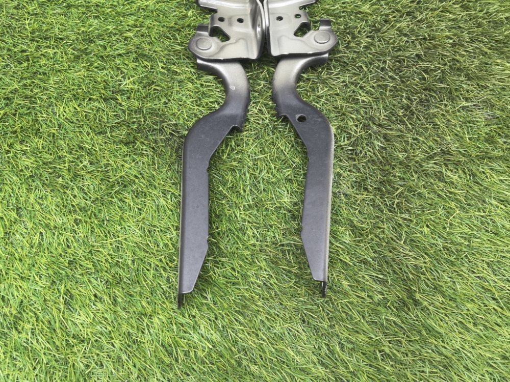 крепление капота, 8000 рублей, Красноярск