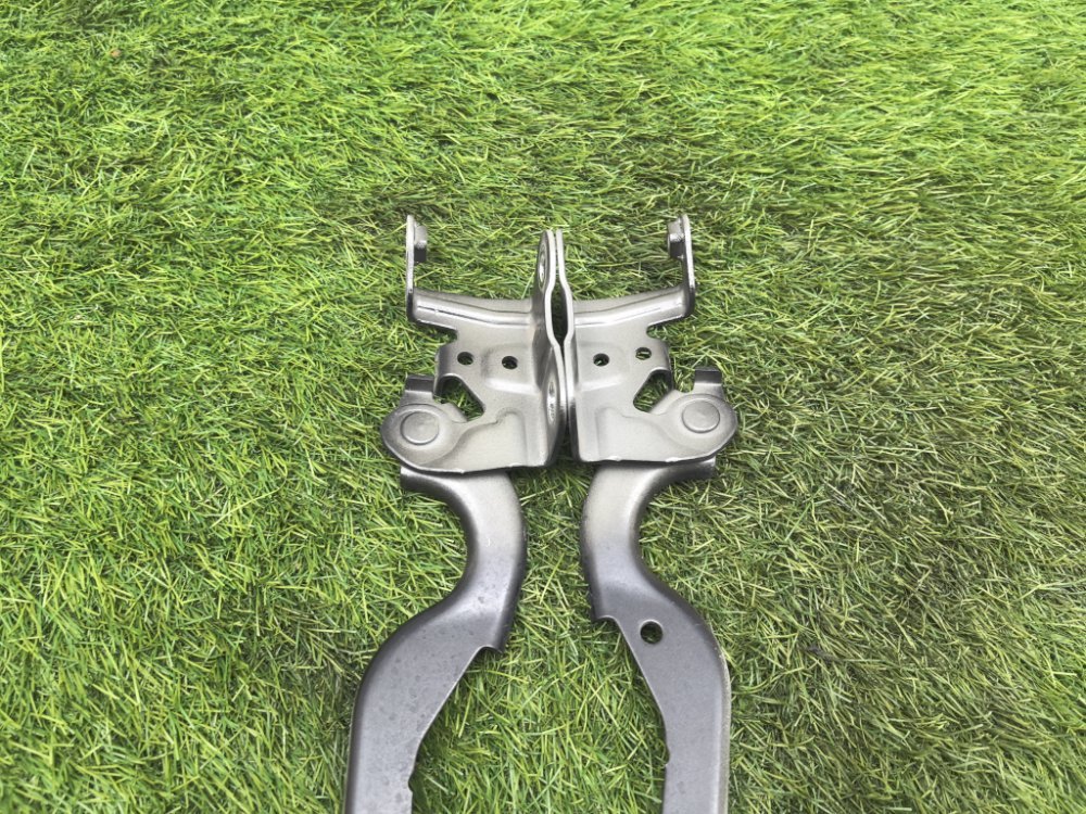 крепление капота, 8000 рублей, Красноярск