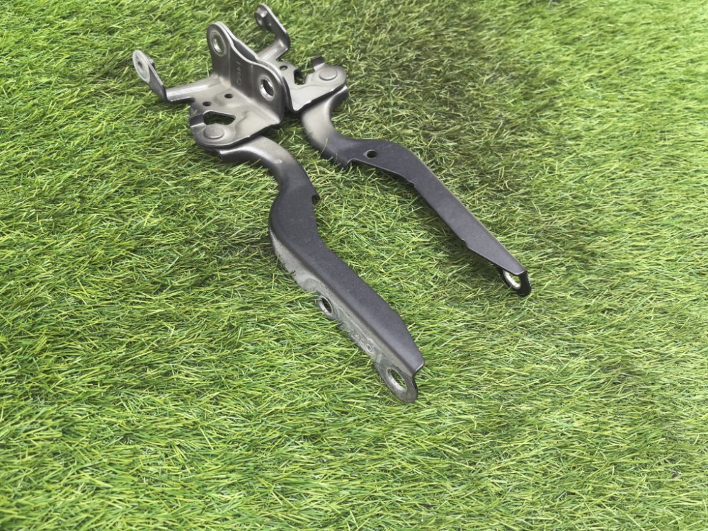 крепление капота, 8000 рублей, Красноярск