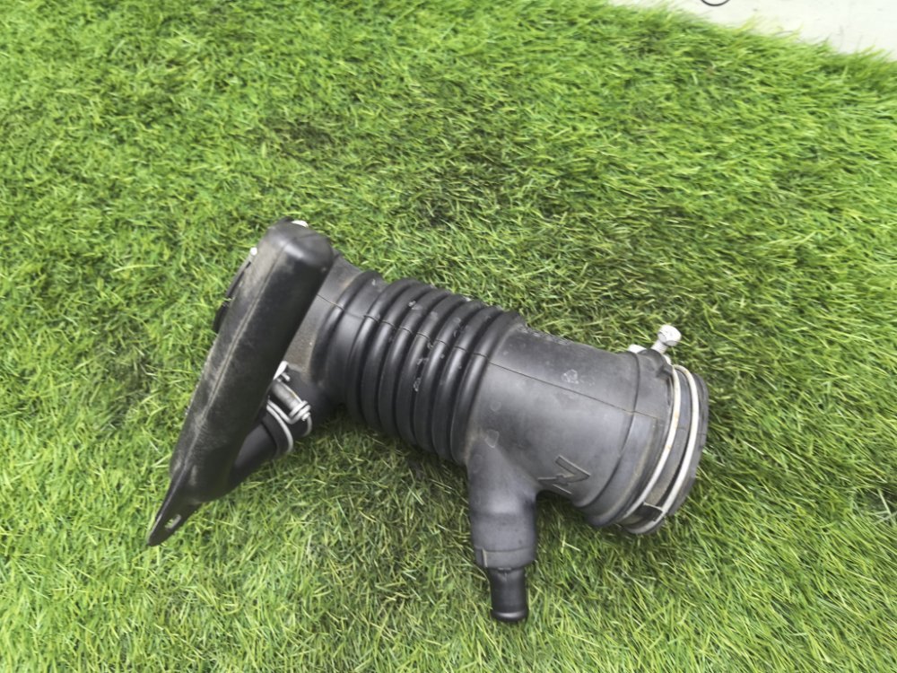 Патрубок воздушного фильтра, 3000 рублей, Красноярск