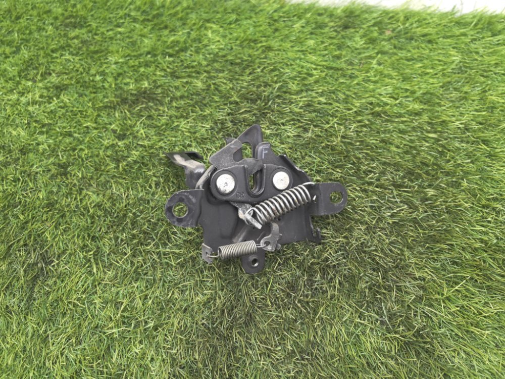 Замок капота, 3000 рублей, Красноярск