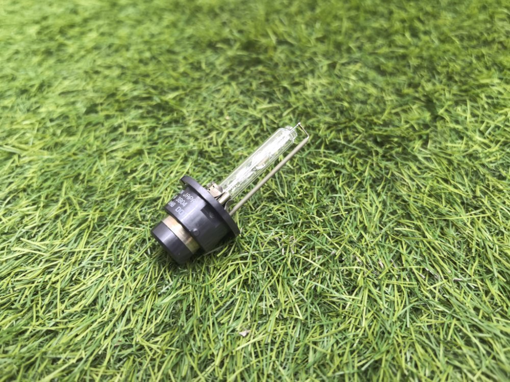 лампа ксеноновая, 2000 рублей, Красноярск