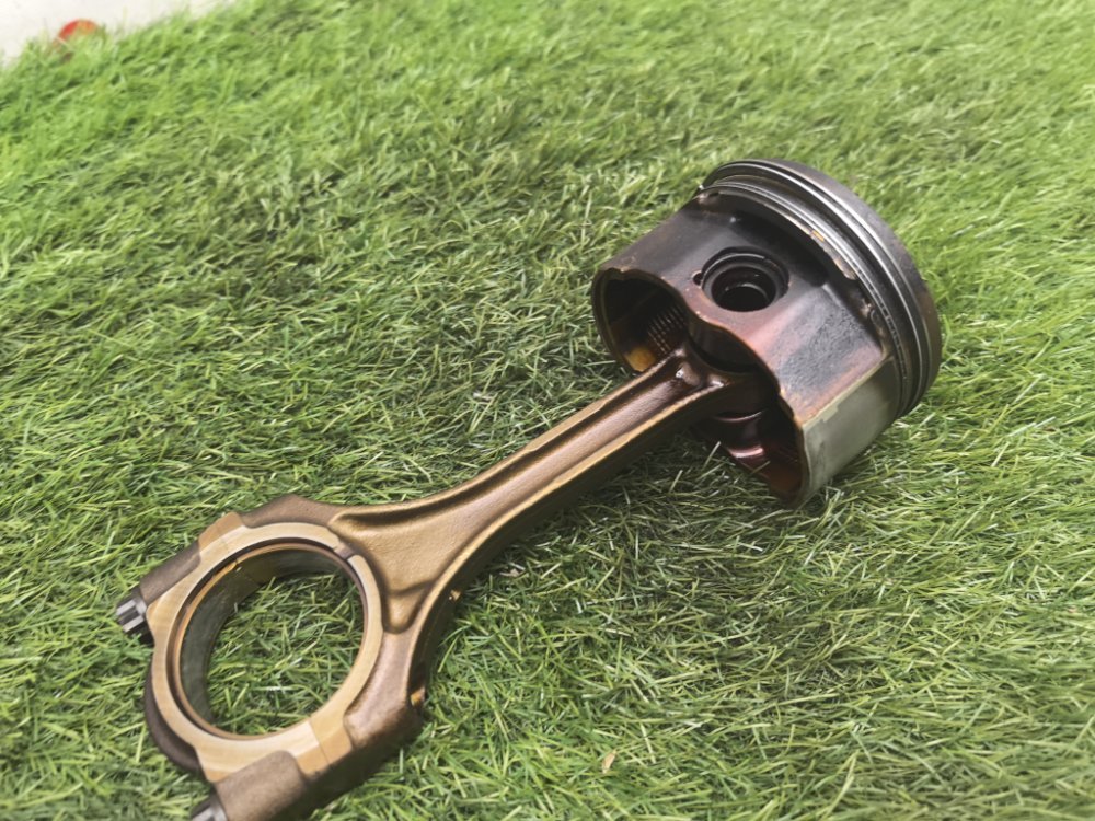 Поршень, 1500 рублей, Красноярск