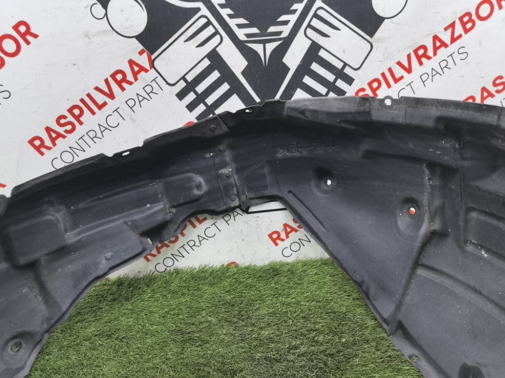 Подкрылок, 8000 рублей, Красноярск