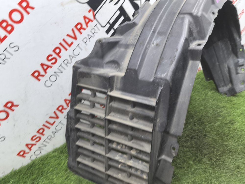 Подкрылок, 5000 рублей, Красноярск