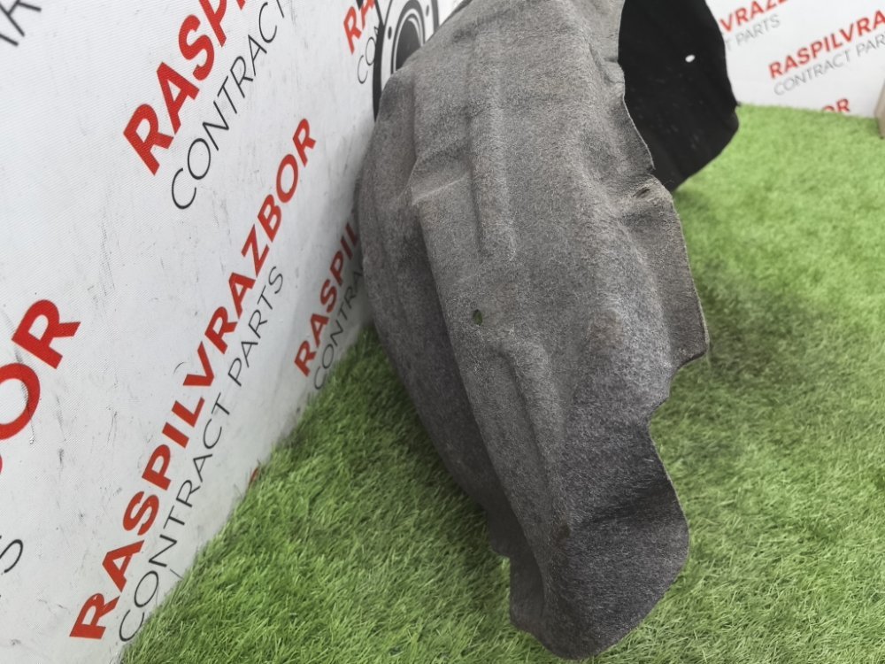 Подкрылок, 1000 рублей, Красноярск