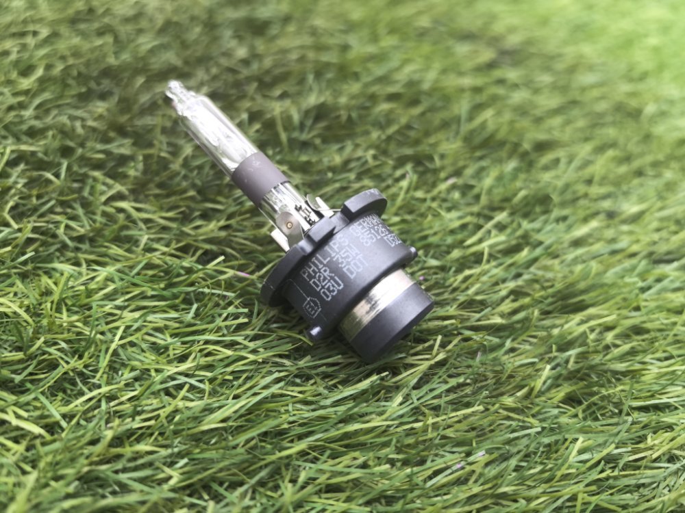 лампа ксеноновая, 2000 рублей, Красноярск