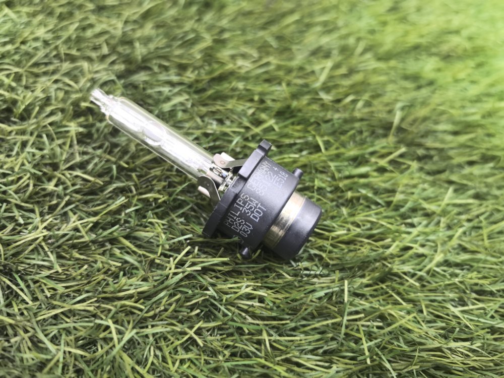 лампа ксеноновая, 2000 рублей, Красноярск