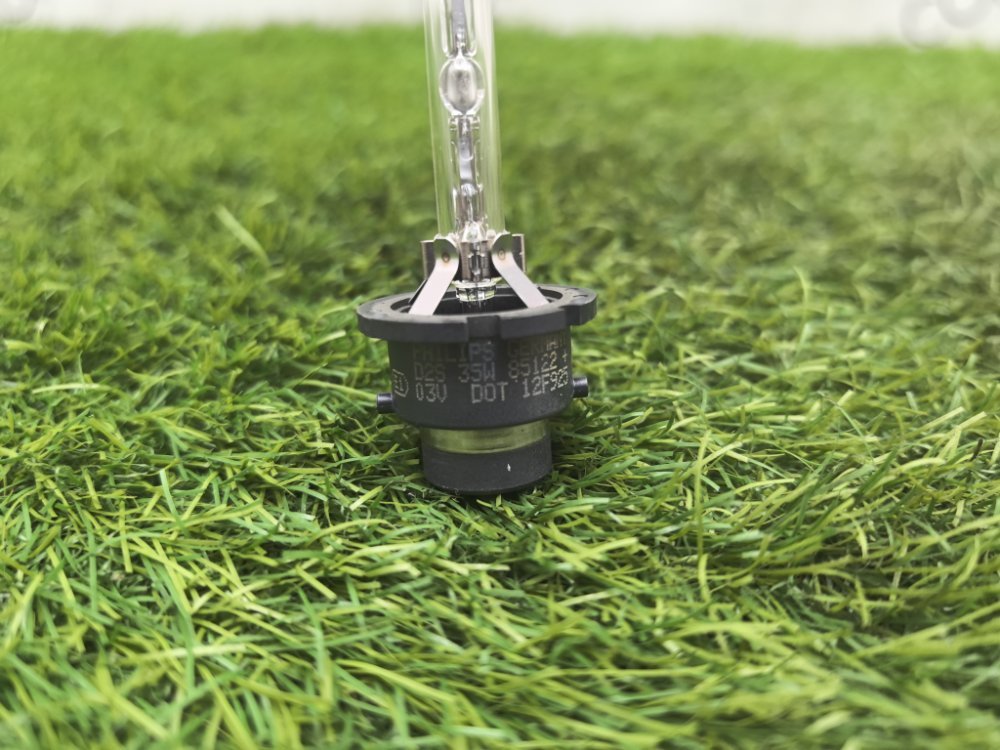 лампа ксеноновая, 2000 рублей, Красноярск