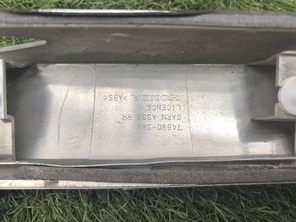 Накладка крышки багажника, 2500 рублей, Красноярск