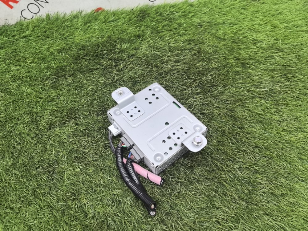 Блок управления навигацией, 1000 рублей, Красноярск