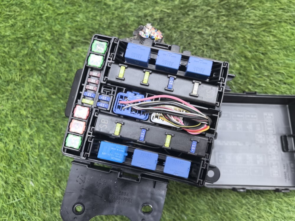 Блок предохранителей под капот, 1500 рублей, Красноярск