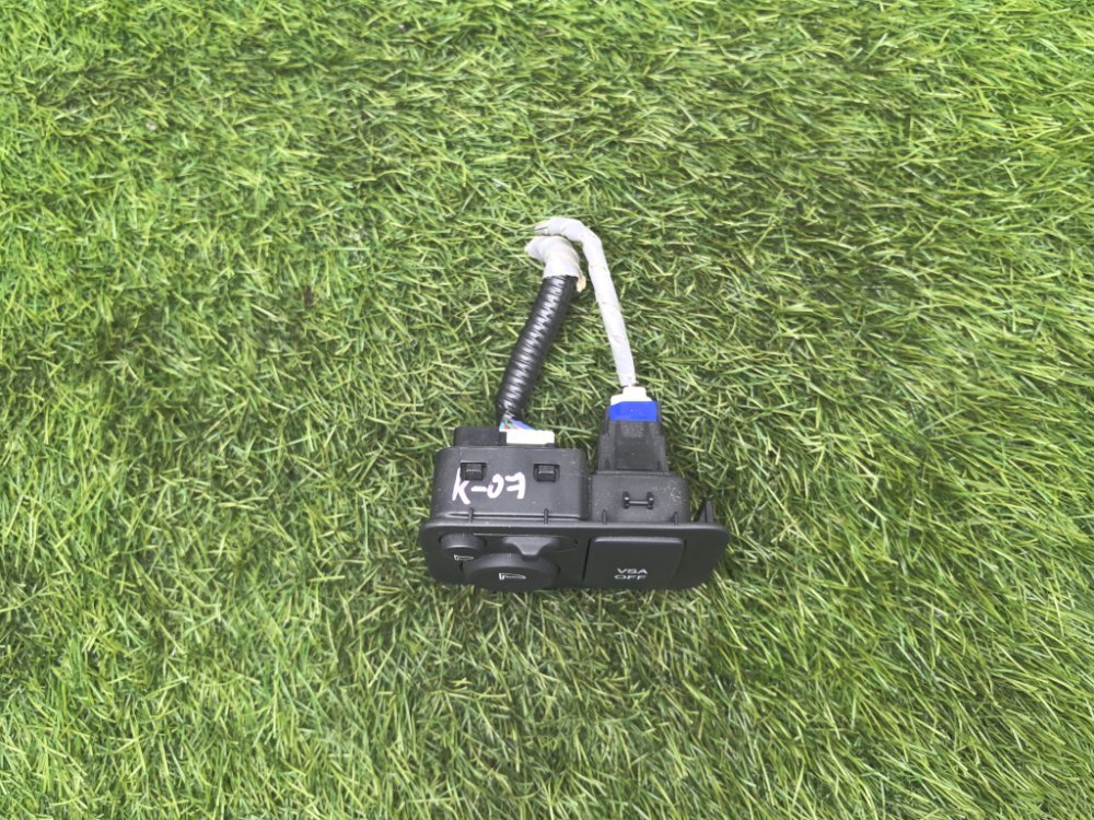 Блок управления зеркалами, 1500 рублей, Красноярск