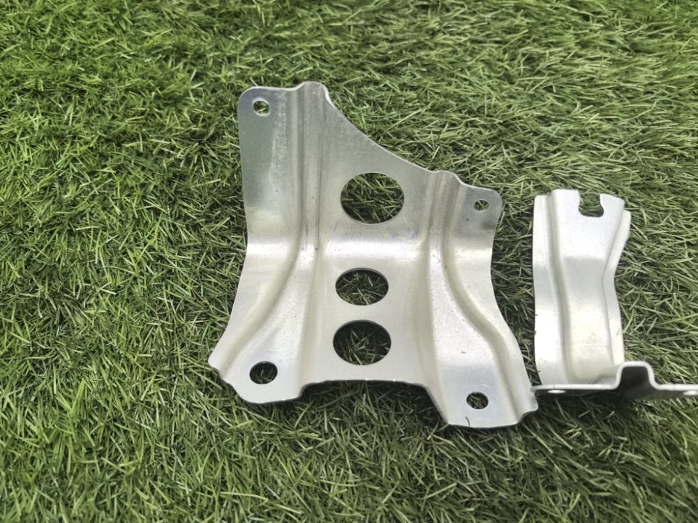 крепление блока управления, 800 рублей, Красноярск