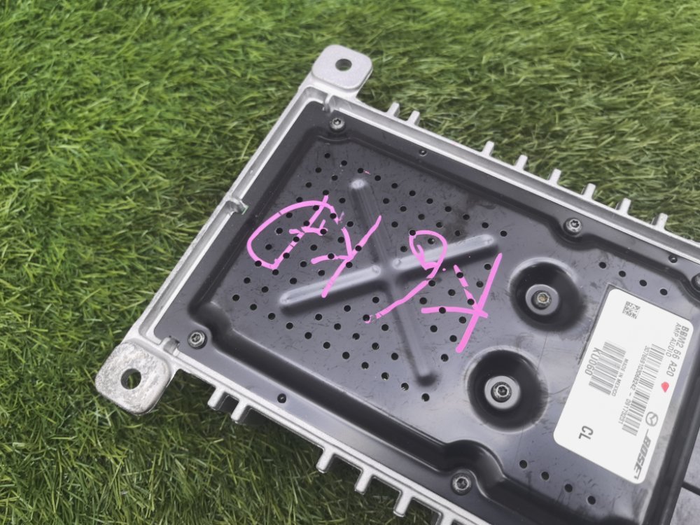 усилитель магнитолы, 10000 рублей, Красноярск