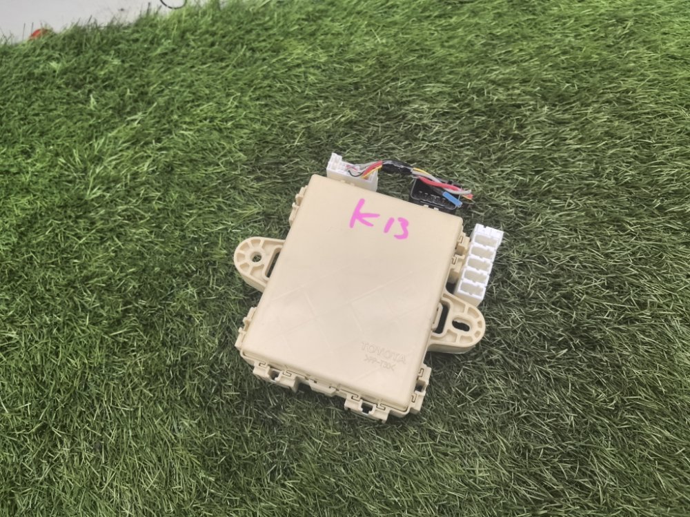 Блок предохранителей салонный, 1500 рублей, Красноярск