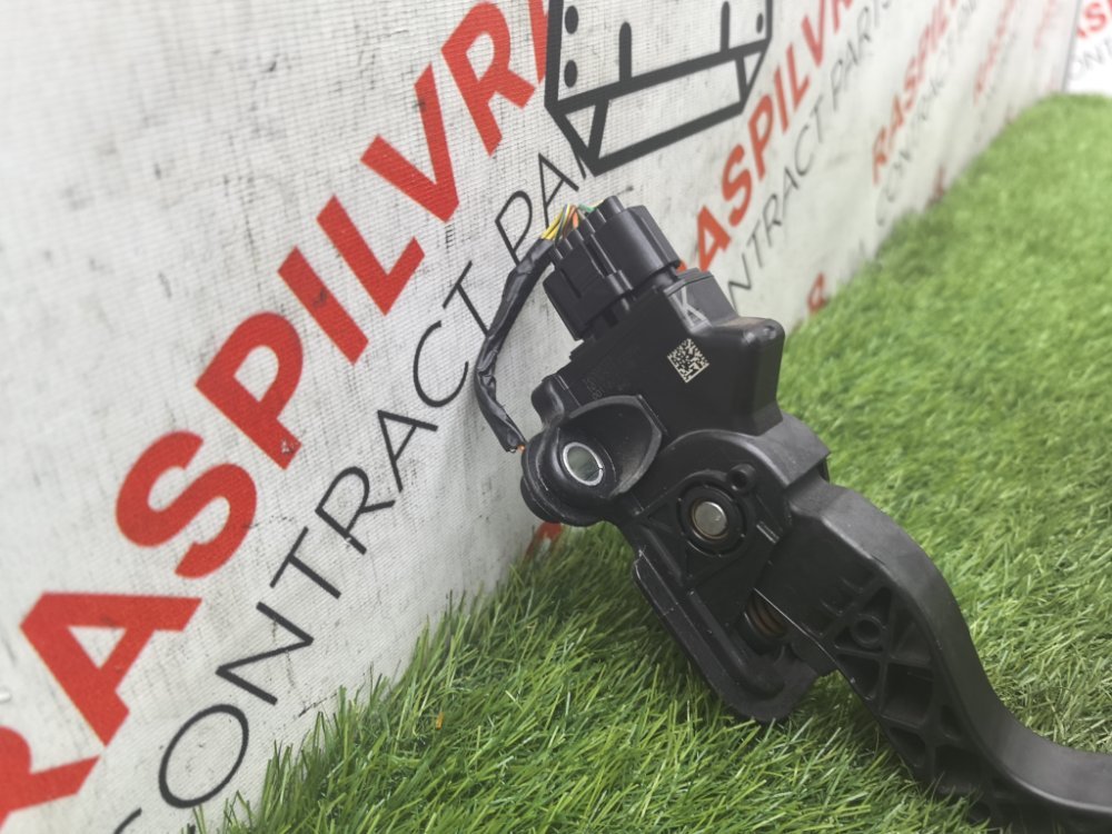 Педаль газа, 1500 рублей, Красноярск