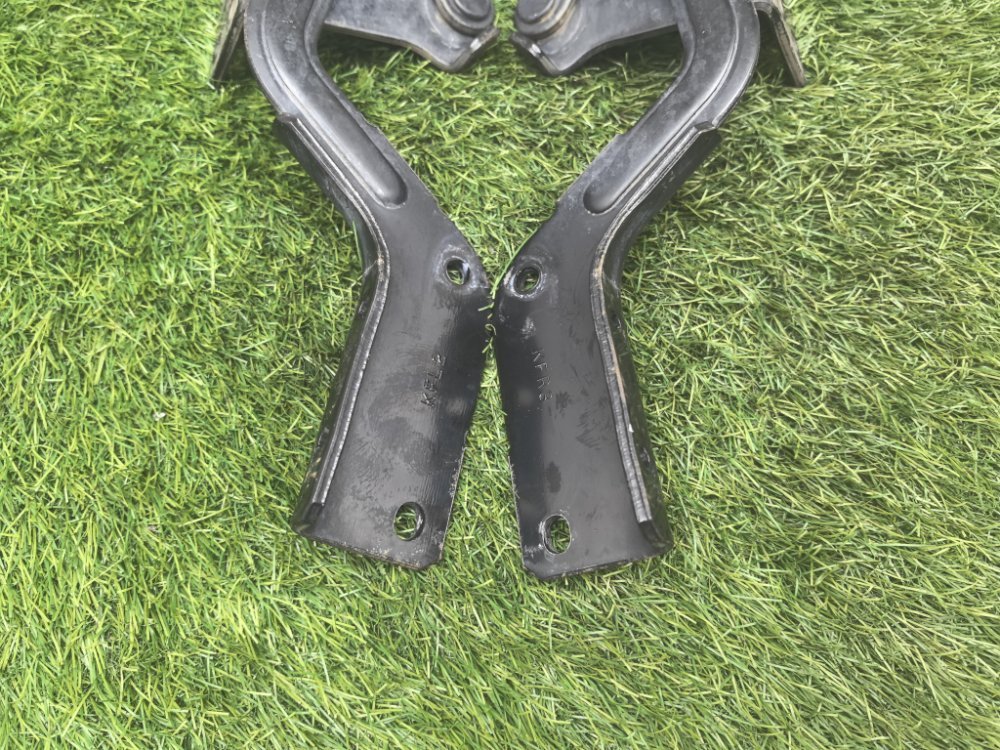 крепление капота, 1100 рублей, Красноярск