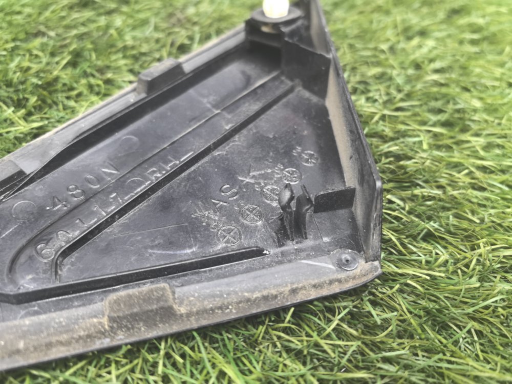 уголок крыла, 1000 рублей, Красноярск