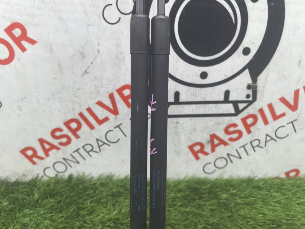 Амортизатор капота, 1500 рублей, Красноярск