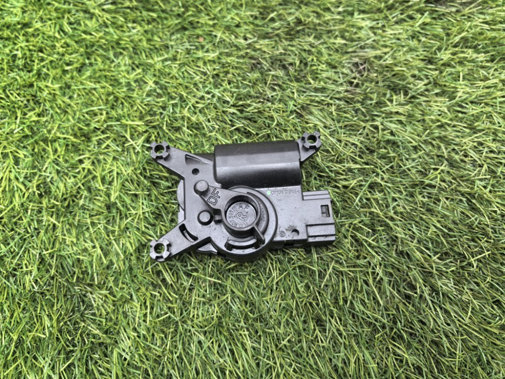 мотор заслонки печки, 1500 рублей, Красноярск