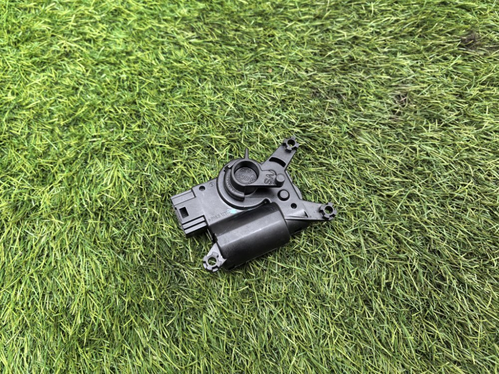 мотор заслонки печки, 1500 рублей, Красноярск