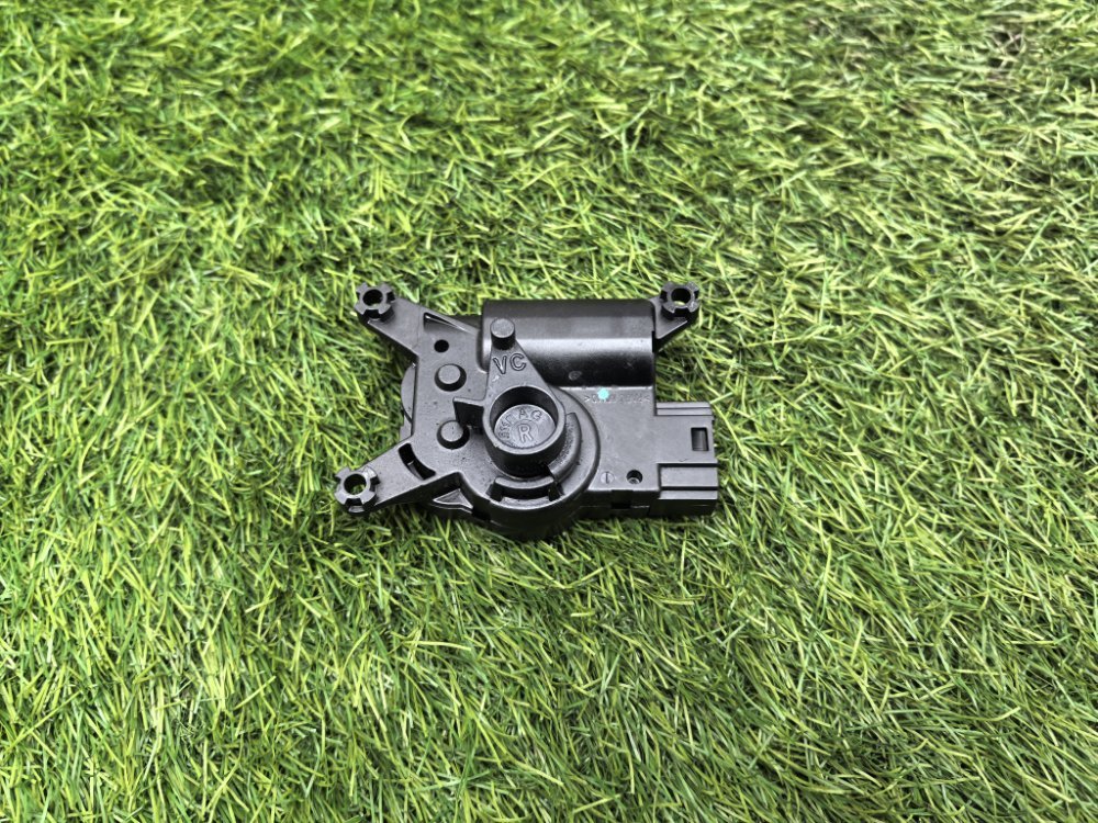 мотор заслонки печки, 1500 рублей, Красноярск