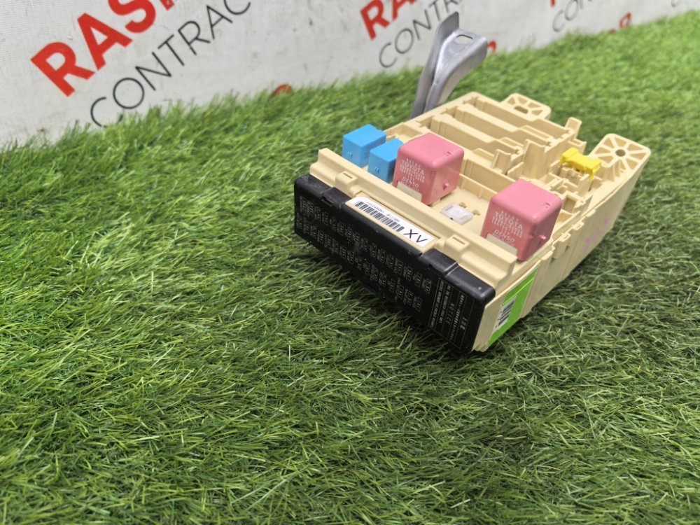 Блок предохранителей салонный, 2000 рублей, Красноярск