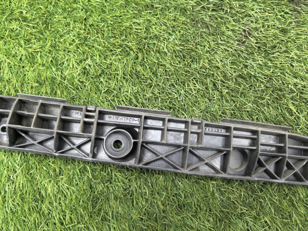 Крепление бампера, 1100 рублей, Красноярск