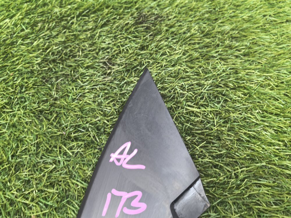 уголок крыла, 800 рублей, Красноярск