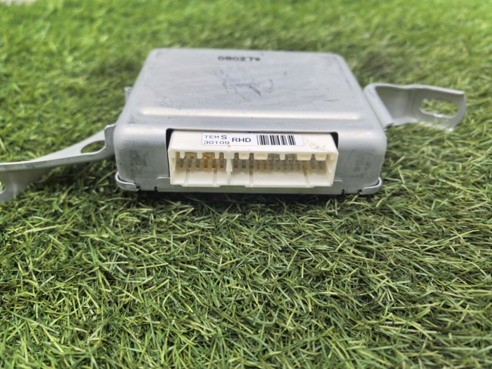 Блок управления подвеской, 1500 рублей, Красноярск