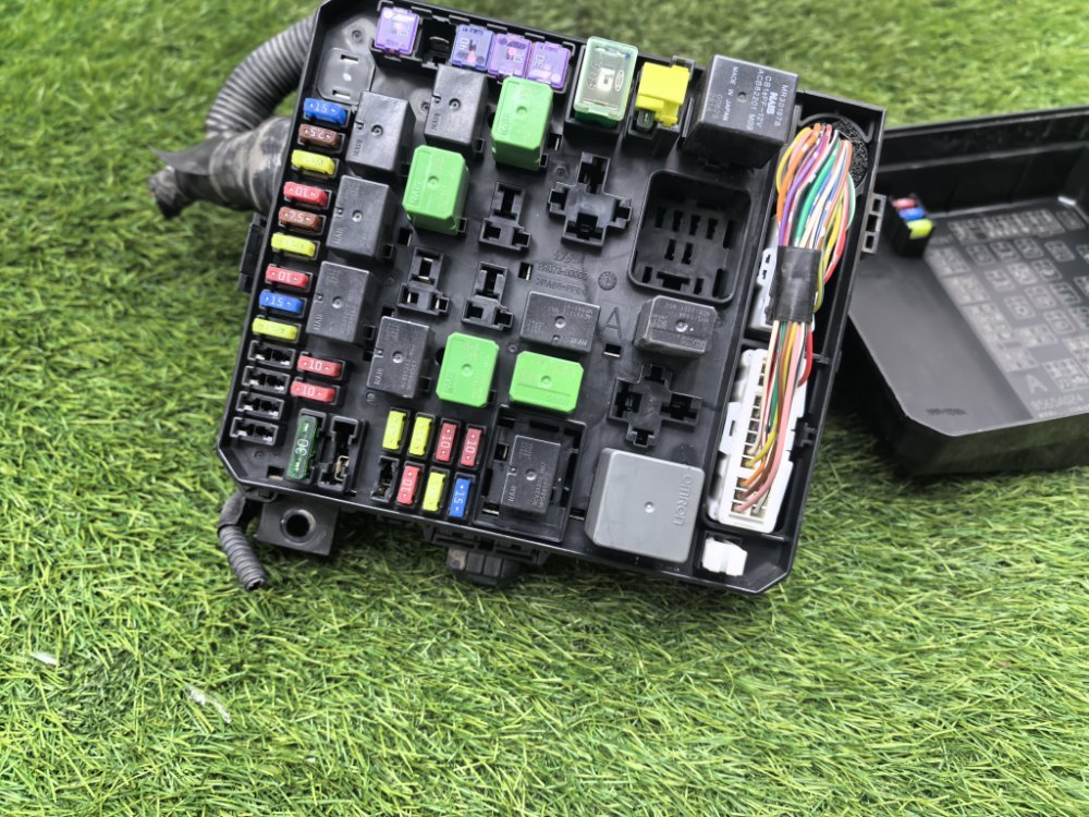 Блок предохранителей под капот, 2500 рублей, Красноярск