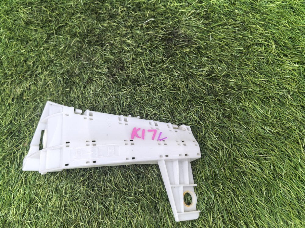 Крепление бампера, 1000 рублей, Красноярск