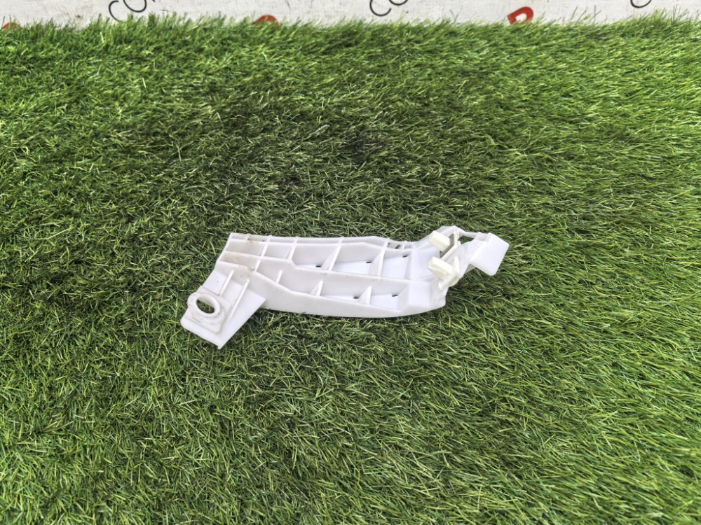 Крепление бампера, 1000 рублей, Красноярск