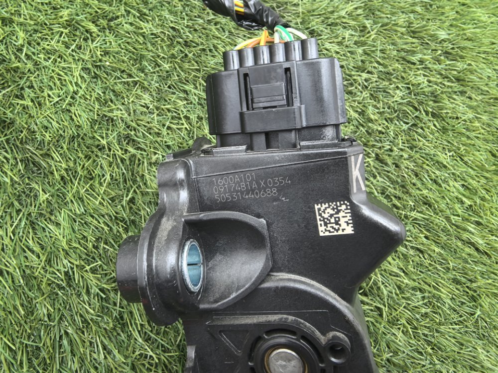 Педаль газа, 1500 рублей, Красноярск