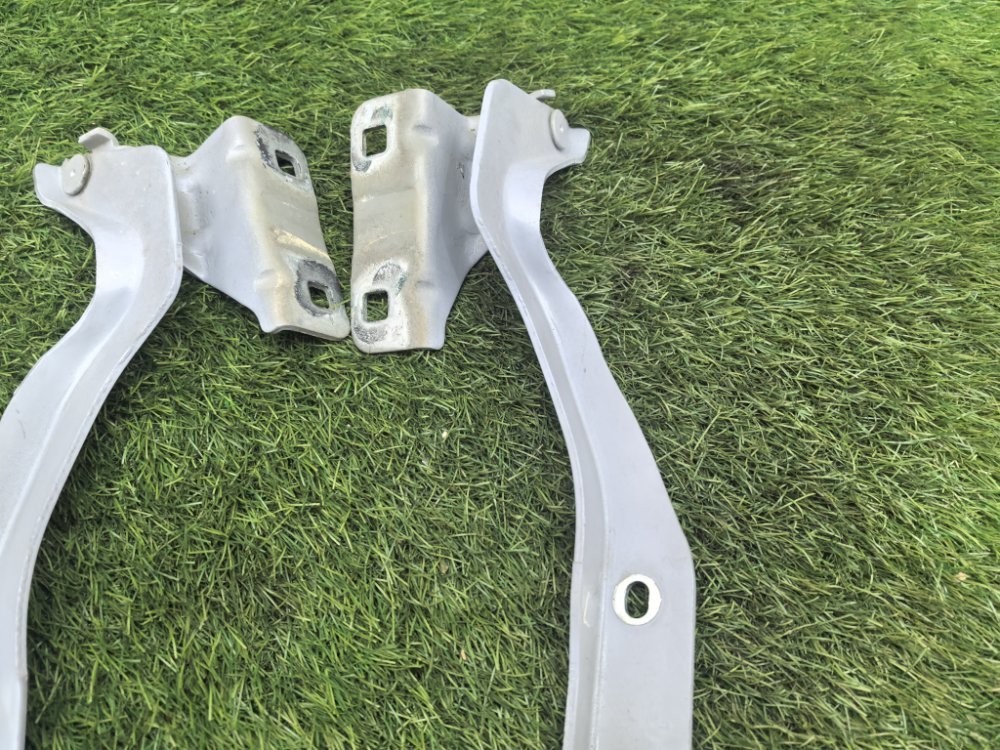 крепление капота, 2000 рублей, Красноярск