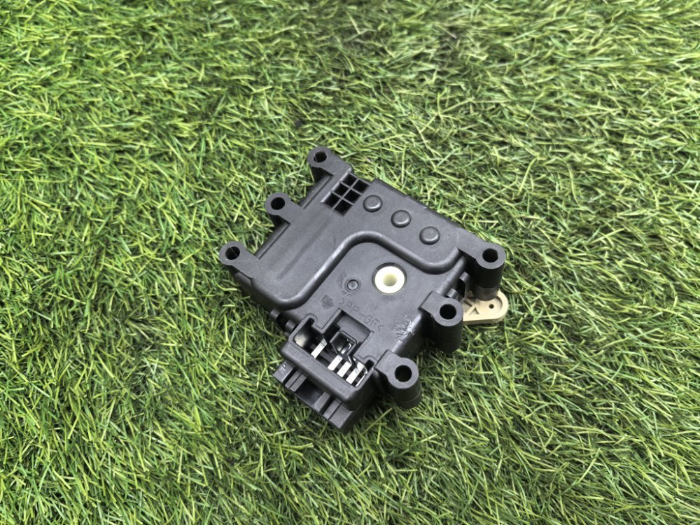 мотор заслонки печки, 1000 рублей, Красноярск