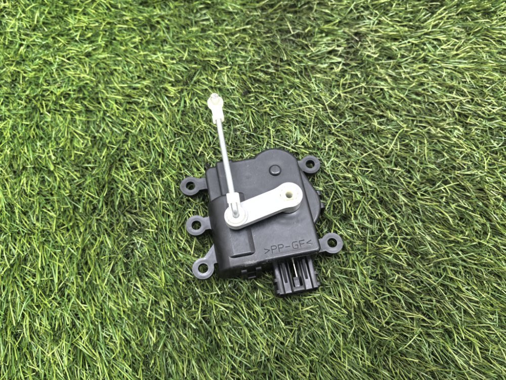 мотор заслонки печки, 1000 рублей, Красноярск