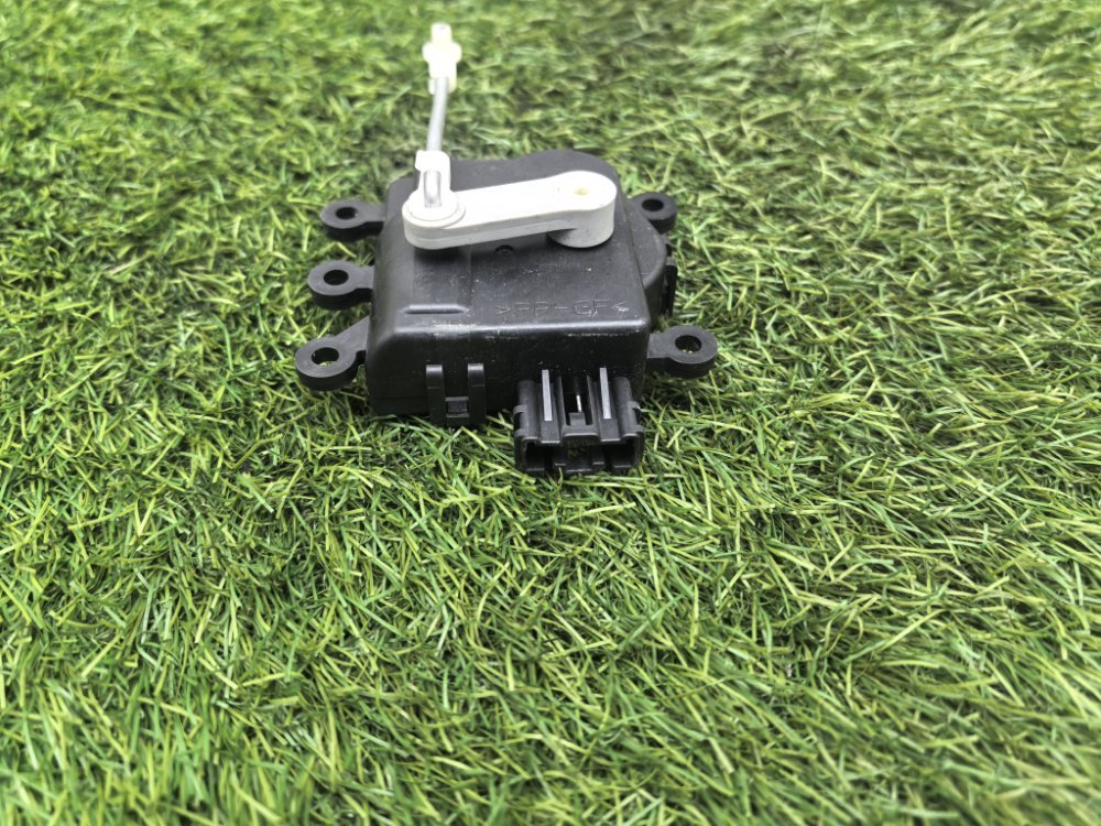 мотор заслонки печки, 1000 рублей, Красноярск